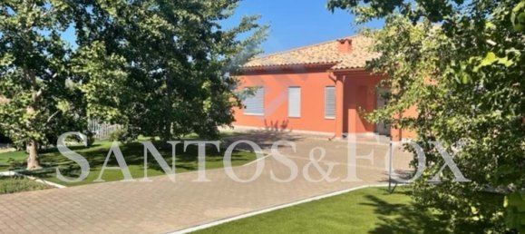 3 bedrooms Villa in Estepona, Spain No. 119927 9