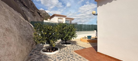 384m² villa à vendre à Calpe, Alicante, Valencian Community, Spain № 364923 19