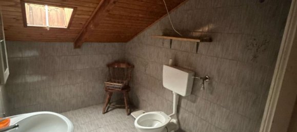 4 rooms House in Valdilana, Italy No. 125367 22