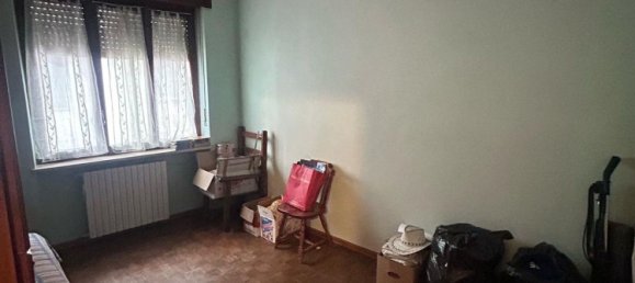 4 rooms House in Valdilana, Italy No. 125367 16