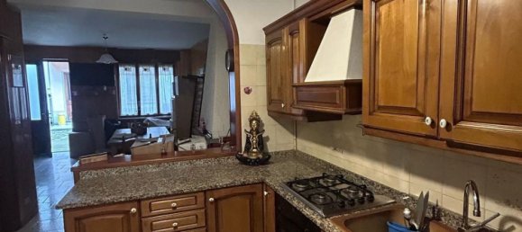 4 rooms House in Valdilana, Italy No. 125367 6