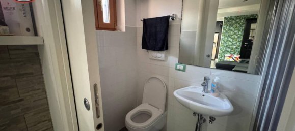 3 bedrooms Apartment in Rome, Italy No. 316415 23