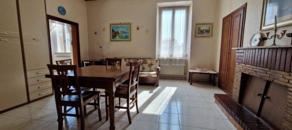 2 bedrooms Apartment in Genzano di Roma, Italy No. 358636 8