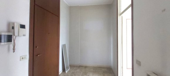 Квартира с 1 спальней в Соларо, Италия № 327537 6