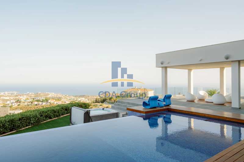 4 chambres Villa à Agios Tychonas, Cyprus No. 134723