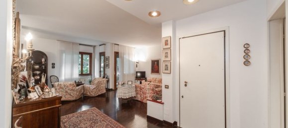 3غرفة شقة في Villasanta, Italy رقم 334587 10