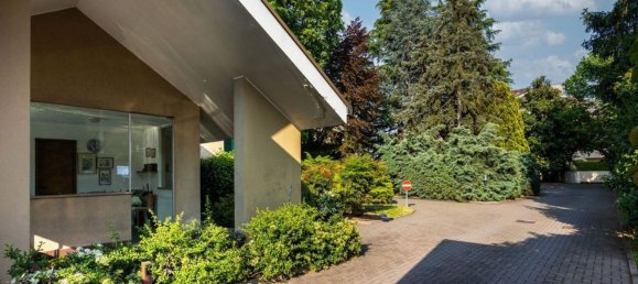 3غرفة شقة في Villasanta, Italy رقم 334587 41