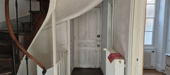 3 chambres Duplex à Autun, France No. 201467 8