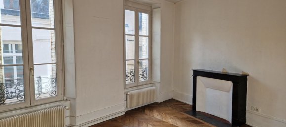 3 chambres Duplex à Autun, France No. 201467 4