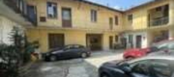 2 rooms Apartment in Robbiate, Italy No. 4265 4