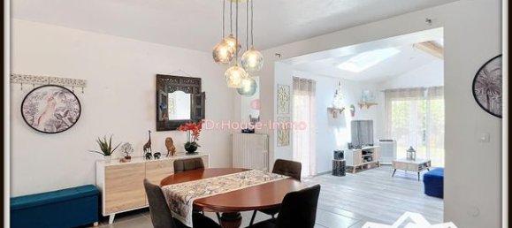 Casa de 3 dormitorios en Romans-sur-Isere, France No. 300698 10