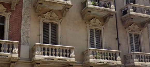 3 bedrooms Apartment in Turin, Italy No. 381556 24