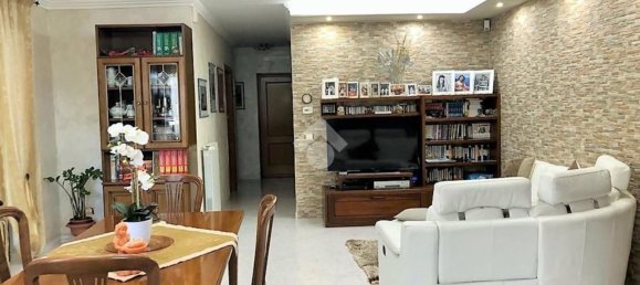 Дом с 4 комнатами в Валентано, Италия № 76761 9