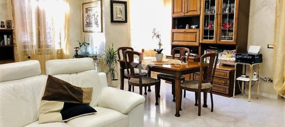 Дом с 4 комнатами в Валентано, Италия № 76761 8