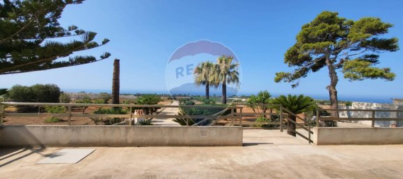 3 bedrooms Villa in Scicli, Italy No. 221512 4