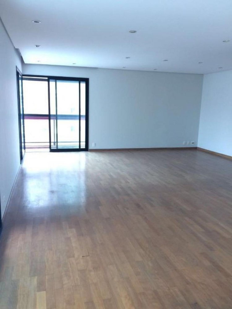 Apartamento de 4 dormitorios en Sao Paulo, Brazil No. 464204