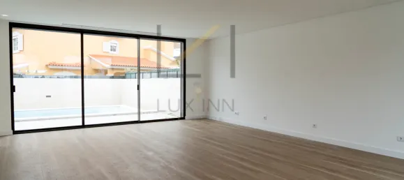 4 bedrooms House in Cascais, Portugal No. 171512 5
