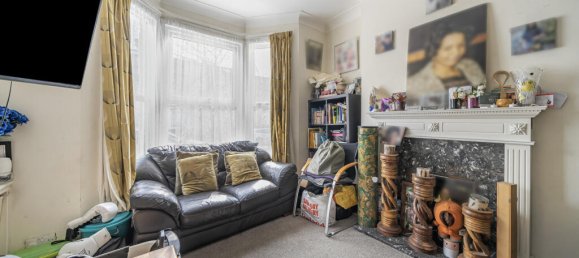 3 bedrooms House in London, United Kingdom No. 7664 2