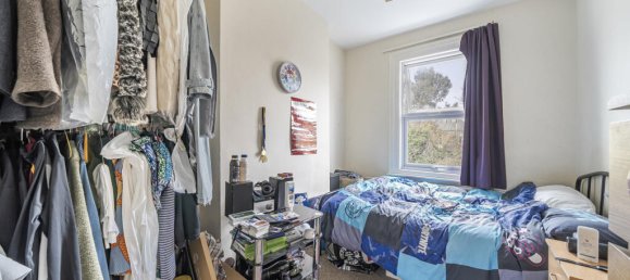 3 bedrooms House in London, United Kingdom No. 7664 8