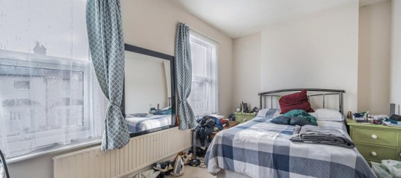 3 bedrooms House in London, United Kingdom No. 7664 7