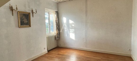 Casa de 5 dormitorios en Romorantin-Lanthenay, France No. 80136 12