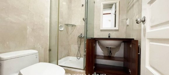 4 bedrooms Apartment in Tay Ho, Vietnam No. 612 13
