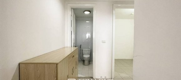 4 bedrooms Apartment in Tay Ho, Vietnam No. 612 18