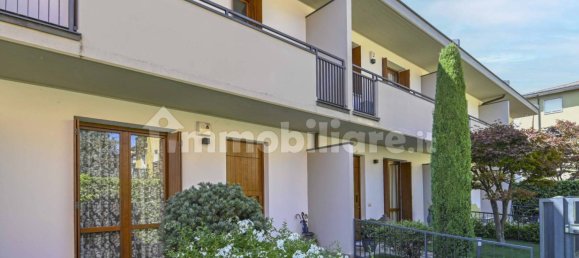 3 bedrooms House in Bergamo, Italy No. 377098 4