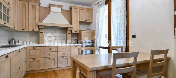 3 bedrooms House in Bergamo, Italy No. 377098 14