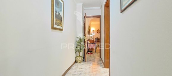 9 bedrooms Building in Porto, Portugal No. 141427 16