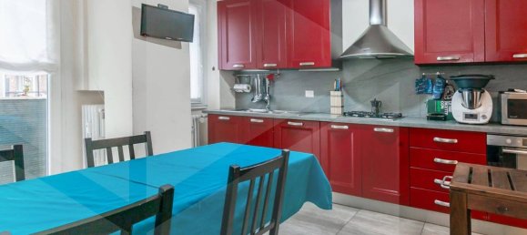 4 rooms Apartment in Milan, Italy No. 241503 9