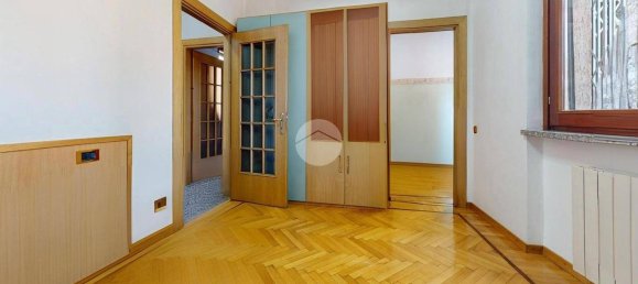 3 bedrooms Apartment in Seregno, Italy No. 378738 44