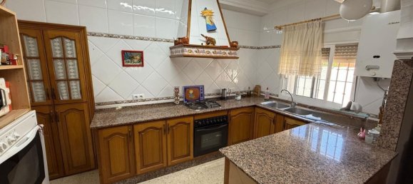 4 bedrooms House in Cadiz, Spain No. 166578 7