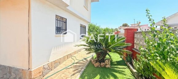 6 غرف نوم فيلا في Abrera, Spain رقم 176662 2