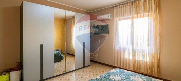 2 bedrooms Apartment in Motta Sant'Anastasia, Italy No. 329282 21