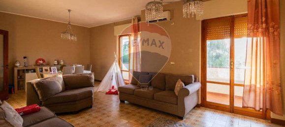 2 bedrooms Apartment in Motta Sant'Anastasia, Italy No. 329282 14