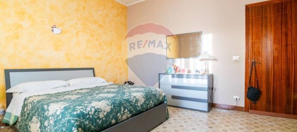 2 bedrooms Apartment in Motta Sant'Anastasia, Italy No. 329282 20