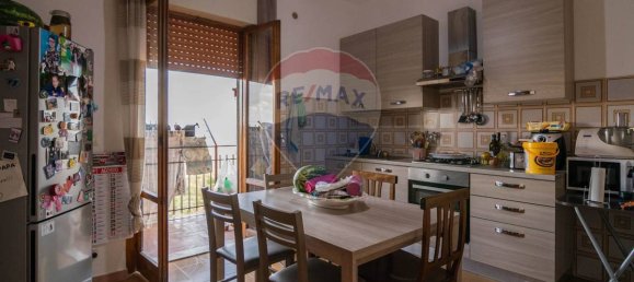 2 bedrooms Apartment in Motta Sant'Anastasia, Italy No. 329282 5
