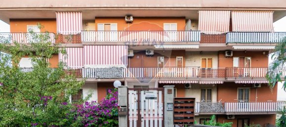 2 bedrooms Apartment in Motta Sant'Anastasia, Italy No. 329282 2