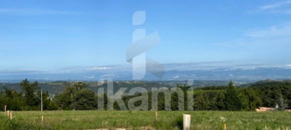  Land in Vion, France No. 268950 2