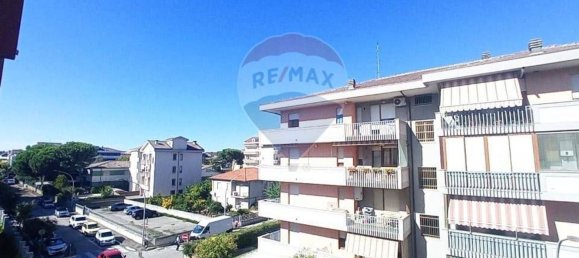 3 bedrooms Apartment in Francavilla al Mare, Italy No. 326620 4