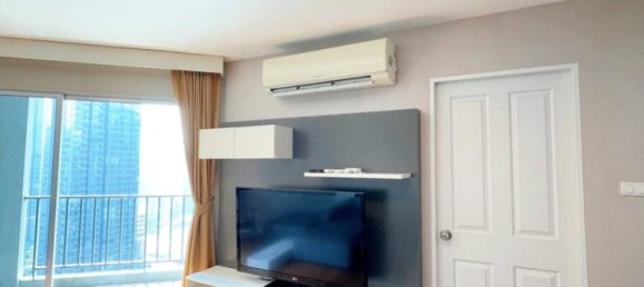 Apartamento com 2 quartos em condomínio em Huai Khwang, Thailand N.º 16684 8