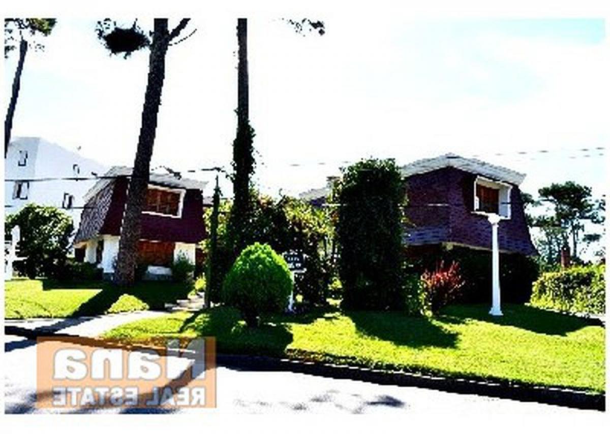 2 bedrooms House in Maldonado, Uruguay No. 5920