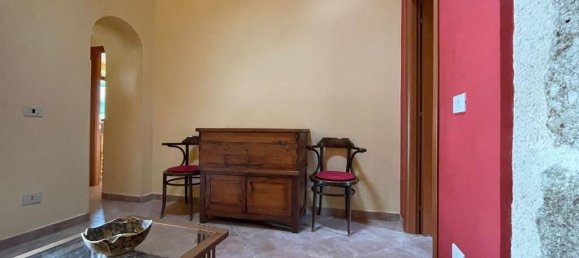 4 bedrooms House in Arpino, Italy No. 56428 9