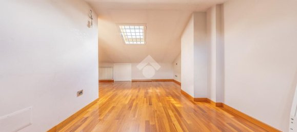 3 chambres Appartement à Monte Porzio Catone, Italy No. 376864 18