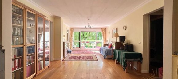 3 Schlafzimmer Wohnung in Noisy-le-Roi, France, Nr. 333385 3