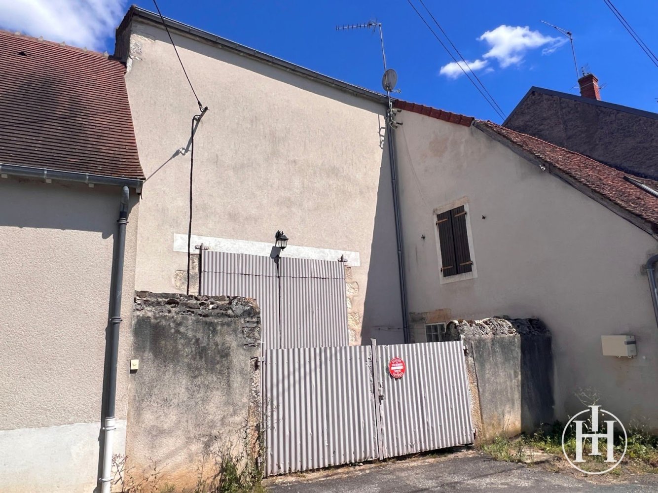 Parkplatz in Bruere-Allichamps, France 218m², Nr. 87018