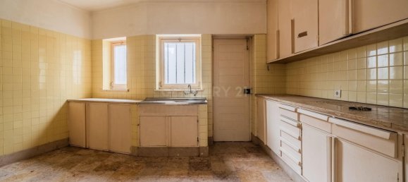 4 Schlafzimmer Villa in Cascais, Portugal, Nr. 348954 5