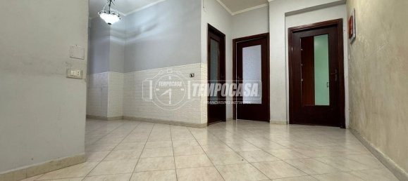 2-Zimmer Wohnung in Naples, Italy, Nr. 140875 4