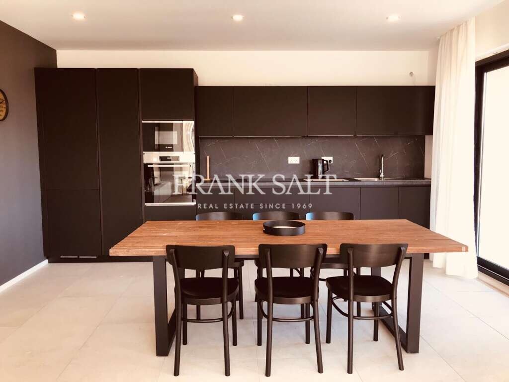 3 bedrooms Apartment in Swieqi, Malta No. 6928